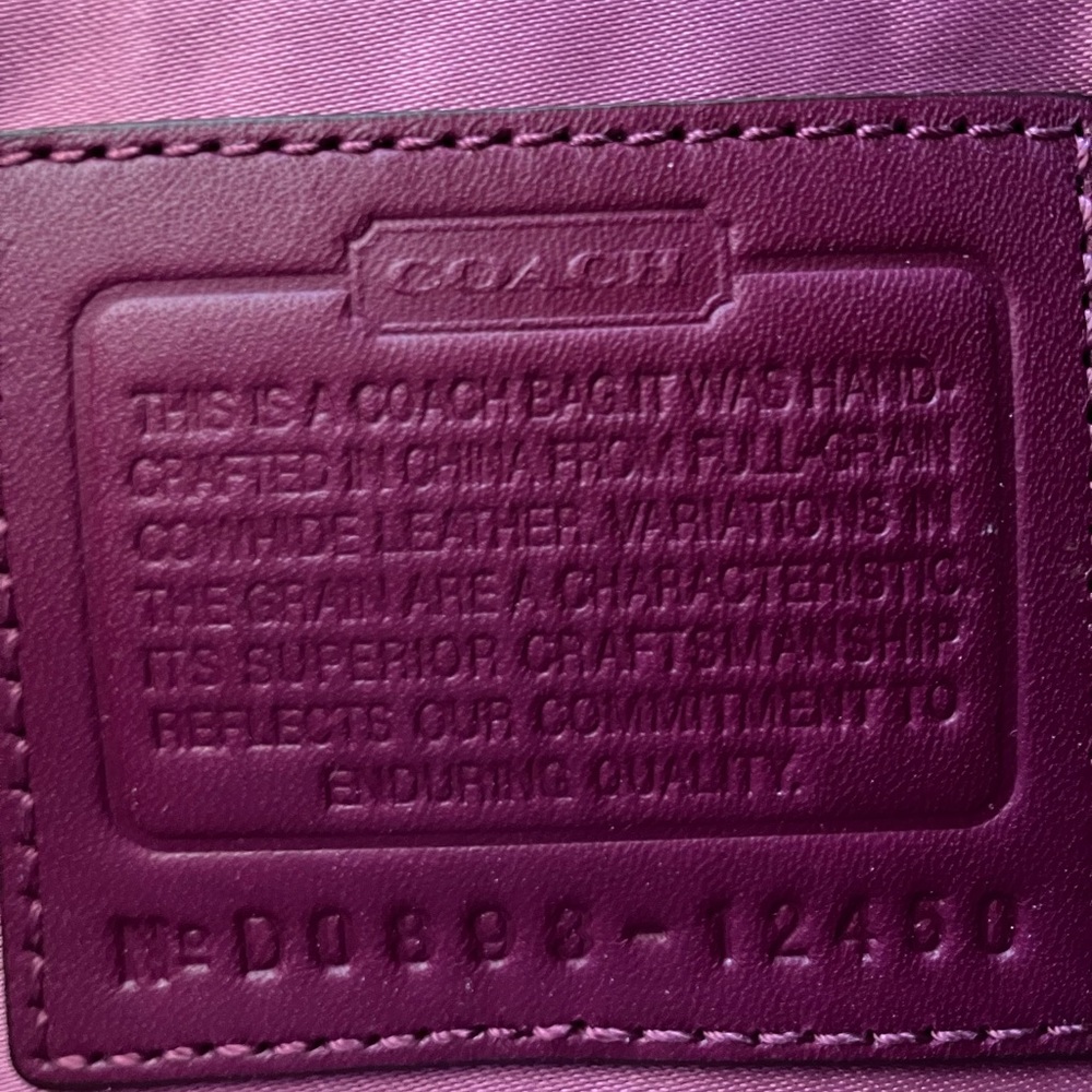 COACH Magenta 12450 Purple y2k Clutch Wristlet Bag Like New Clean One Owner - Picture 2 of 5